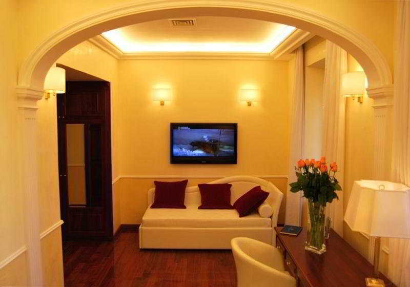 Luxury Ludovisi Rooms Roma Exterior foto